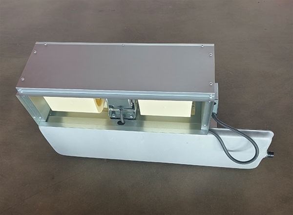 風(fēng)幕機(jī)